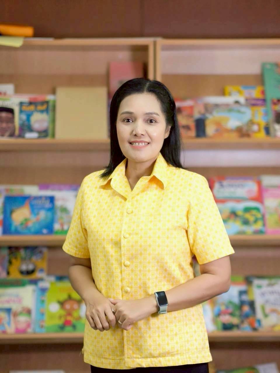 นางเบญจมาศ พัฒนชีวะพูล